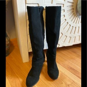 Nine West Black Suede (to knee) boots. Great condition.